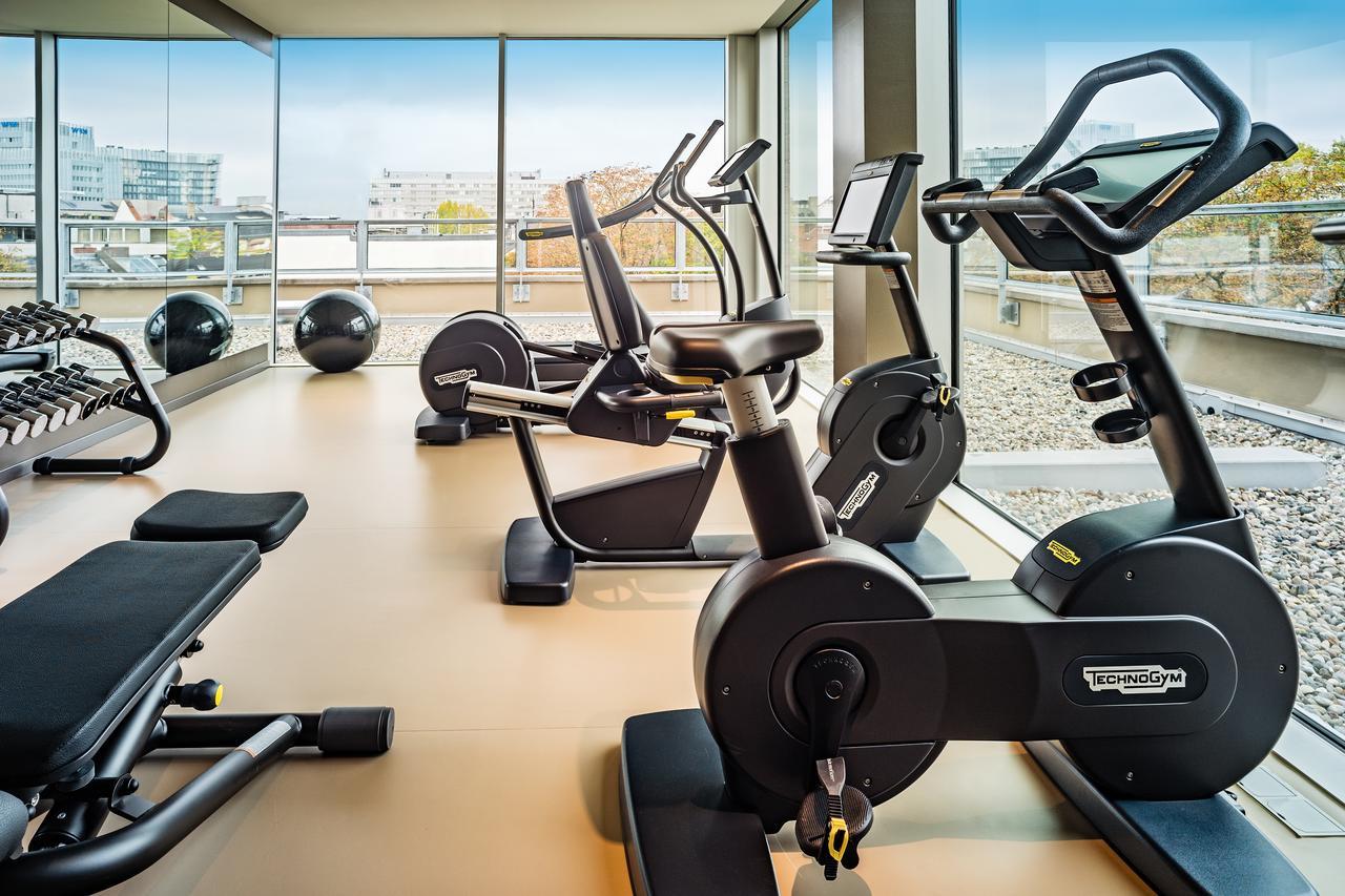 Saks Urban Design Hotel Frankfurt フランクフルト エクステリア 写真